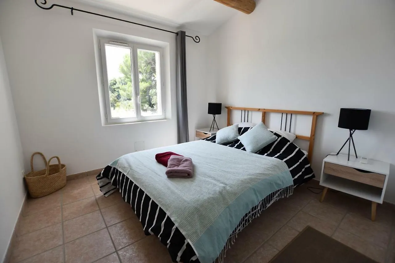 La Bastide De Luson Villa 4 Chambres Spa Sauna Piscine Chaufee Boulodrome Maussane-les-Alpilles 0*,