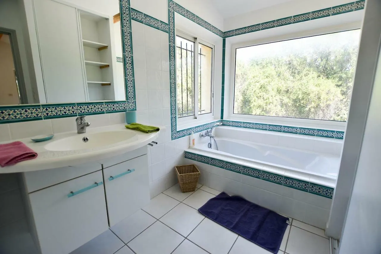 La Bastide De Luson Villa 4 Chambres Spa Sauna Piscine Chaufee Boulodrome Maussane-les-Alpilles 0*,